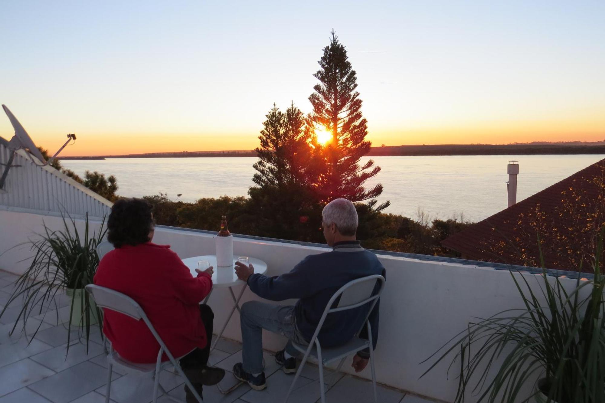 Rio Uruguai Hotel Уругуаяна Экстерьер фото